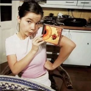 Meet your Posher, Mishayla